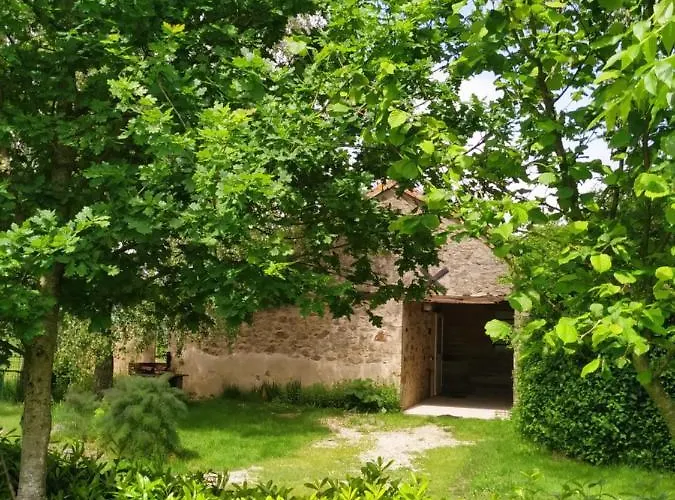 Gite De La Breneliere